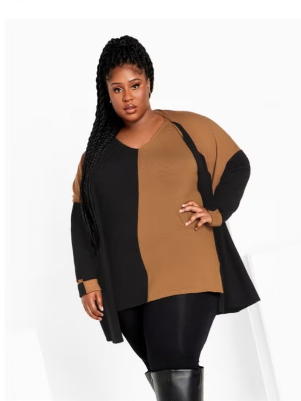 AVENUE SPLICE IT SWEATER Colorblock Tunic Sweater in Black and Brown